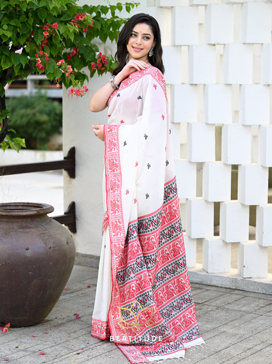 Exquisite Pastel Baluchari Handloom Silk Saree: Pure Elegance – Luxurion  World