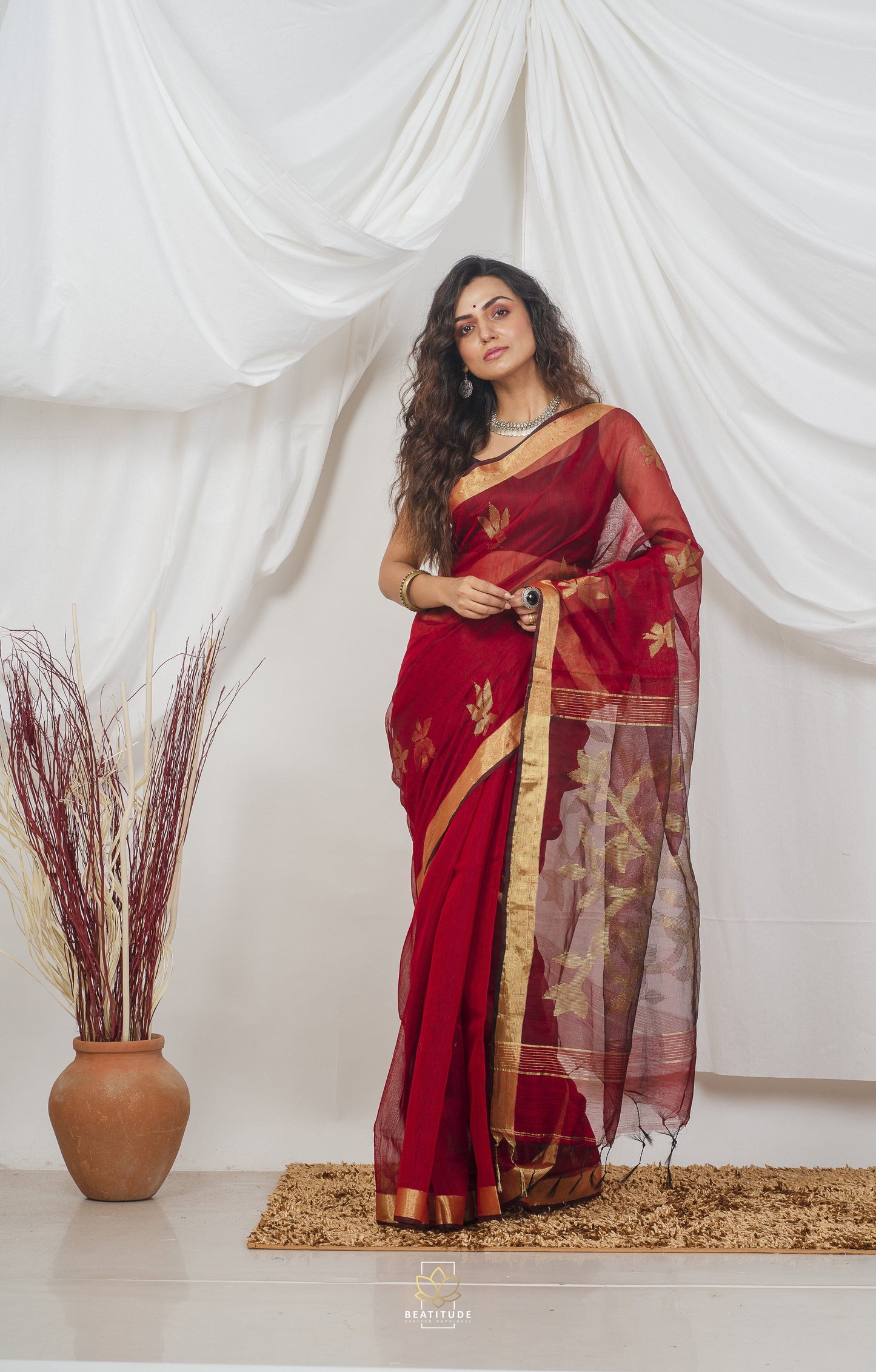 Red Shade Handwoven Cotton Silk Muslin Jamdani Saree