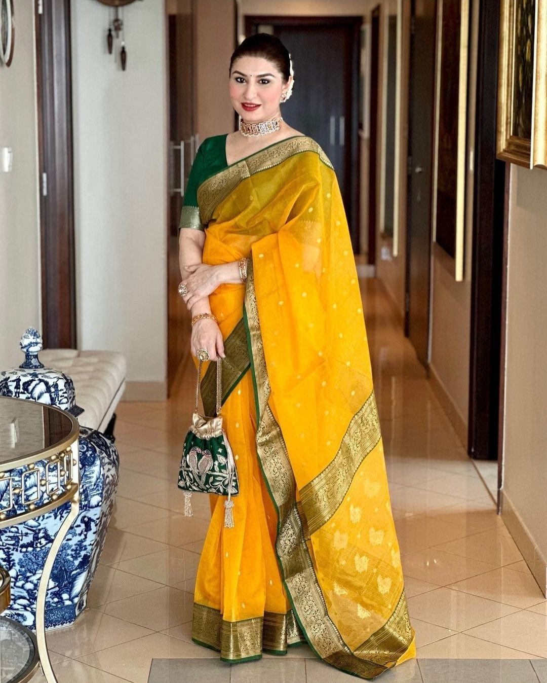Chanderi Sarees: Buy Latest Indian Designer Chanderi Sarees Online - Utsav  Fashion